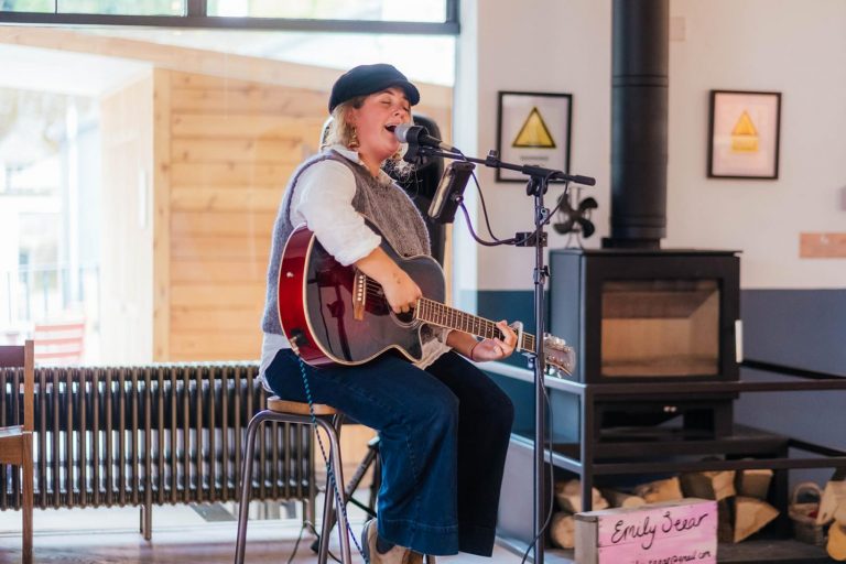 Green Table Cafe - Dartington - Live Music 0005